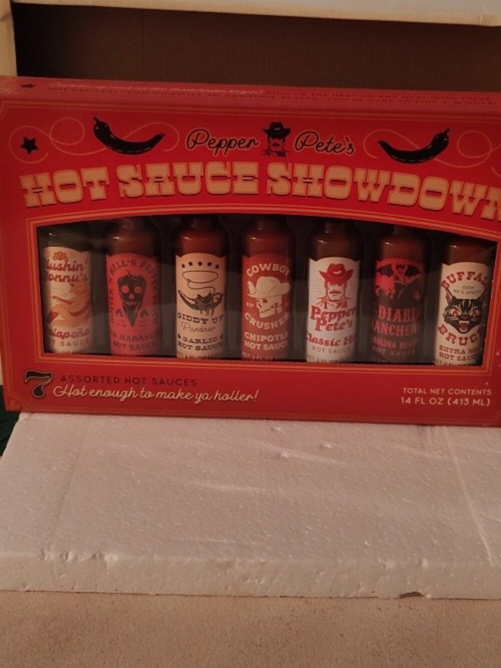 Pepper Pete's Assorted Hot Sauce Gift 7 Bottle Set 2 floz Factory Sealed